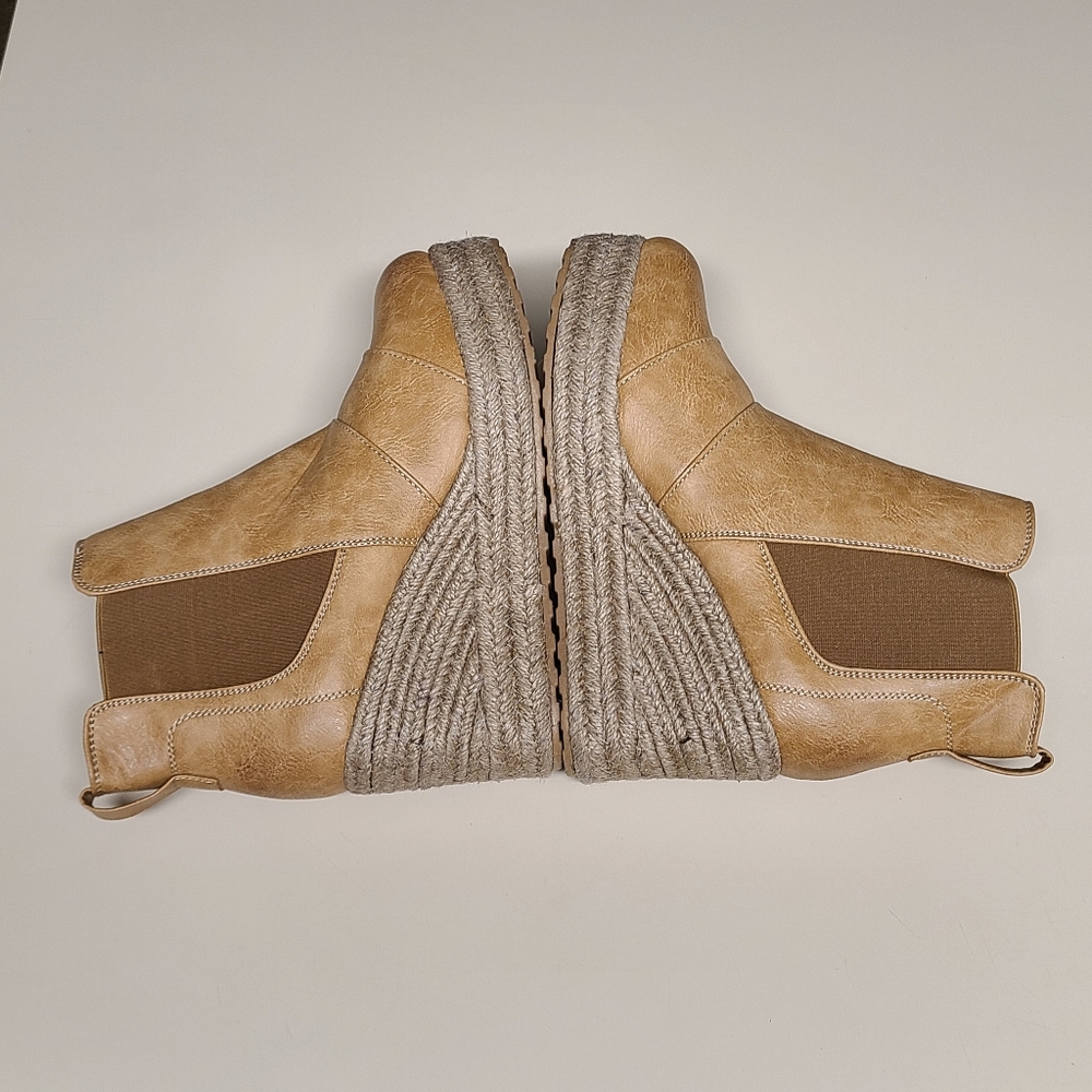 Bohemian Vegan Chelsea cap toe platform espadrille wedge ankle boots size 9 - Picture 9 of 14
